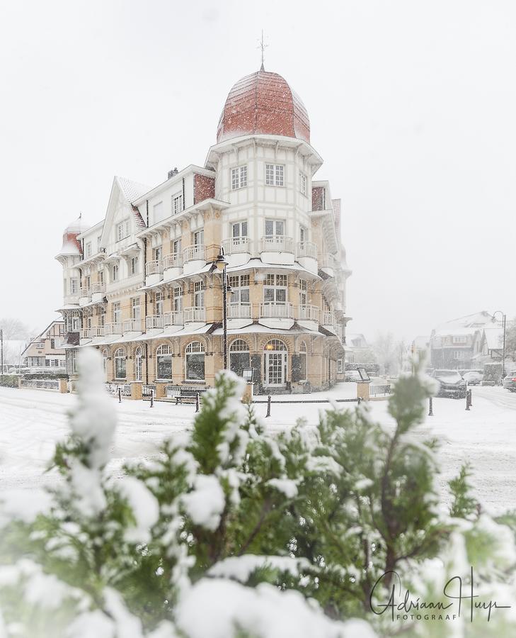 Grand Hotel Belle Vue Де-Хаан Экстерьер фото
